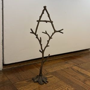 Anthropologie jewelry holder